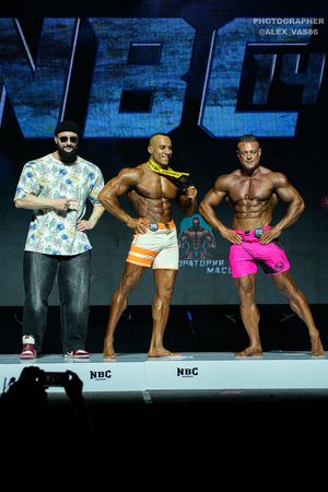 MAN'S PHYSIQUE OVERALL